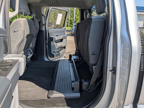 Used 2022 Ford F150 XLT w/ Equipment Group 302A High image 15