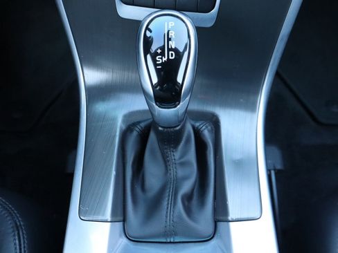 Used 2016 Volvo XC60 T5 Premier image 36