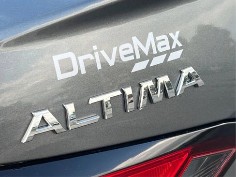 Used 2022 Nissan Altima 2.5 SV FWD image 29