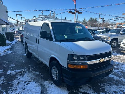 Used 2020 Chevrolet Express 2500 RWD 2500 135 w/ Safety Package image 3