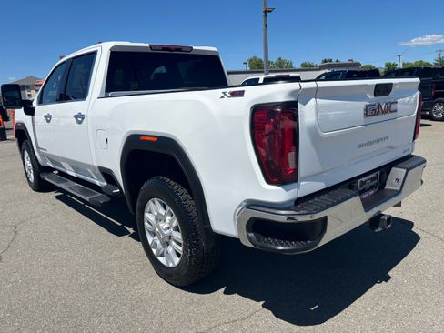 Used 2021 GMC Sierra 3500 SLT w/ Gooseneck/5TH Wheel Package AWD/4WD image 7