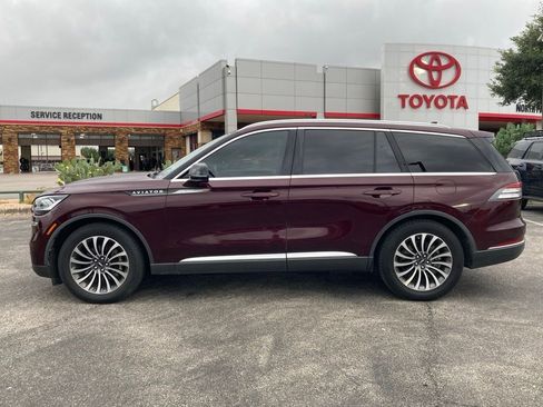 Used 2021 Lincoln Aviator Reserve w/ Elements Package Plus RWD image 8