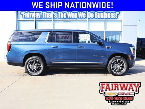 New 2026 GMC Yukon XL Denali AWD/4WD image 1
