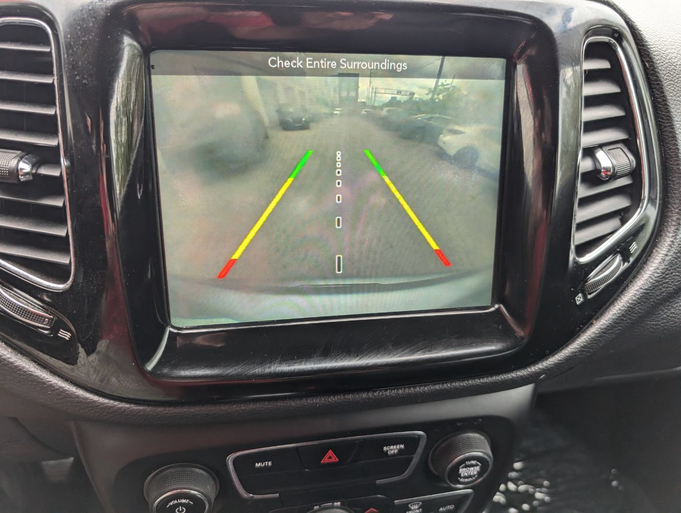 Used 2018 Jeep Compass Limited w/ Navigation Group AWD/4WD image 23