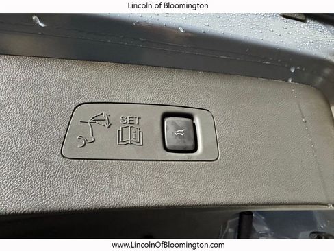 New 2026 Lincoln Corsair Premiere image 25