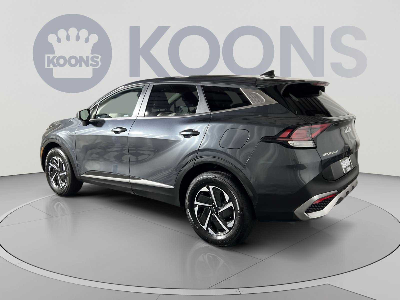 Used 2025 Kia Sportage LX AWD/4WD image 4