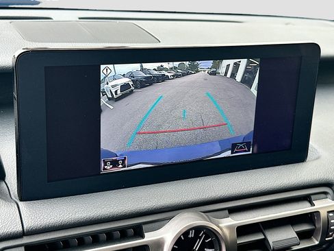 Used 2021 Lexus IS 350 F Sport RWD image 13