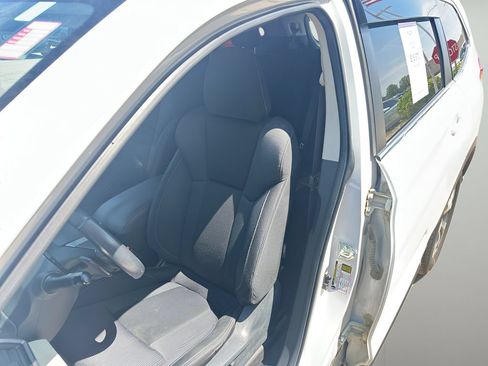 Used 2022 Subaru Ascent Premium AWD/4WD image 9