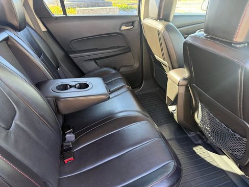 Used 2011 GMC Terrain SLT w/ Cargo Package image 38