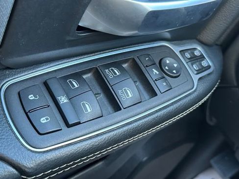 Used 2024 RAM 2500 Big Horn w/ Bed Utility Group image 19