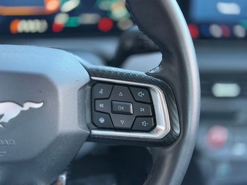 Used 2024 Ford Mustang EcoBoost image 42