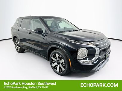 Used 2025 Mitsubishi Outlander SE