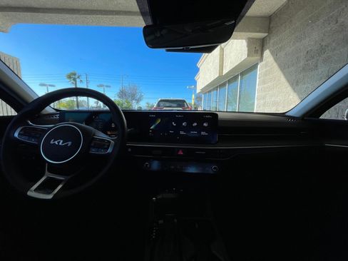 Used 2025 Kia K5 LXS image 33