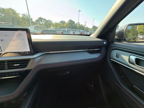 New 2027 Ford Explorer ST-Line w/ Premium Package RWD image 25