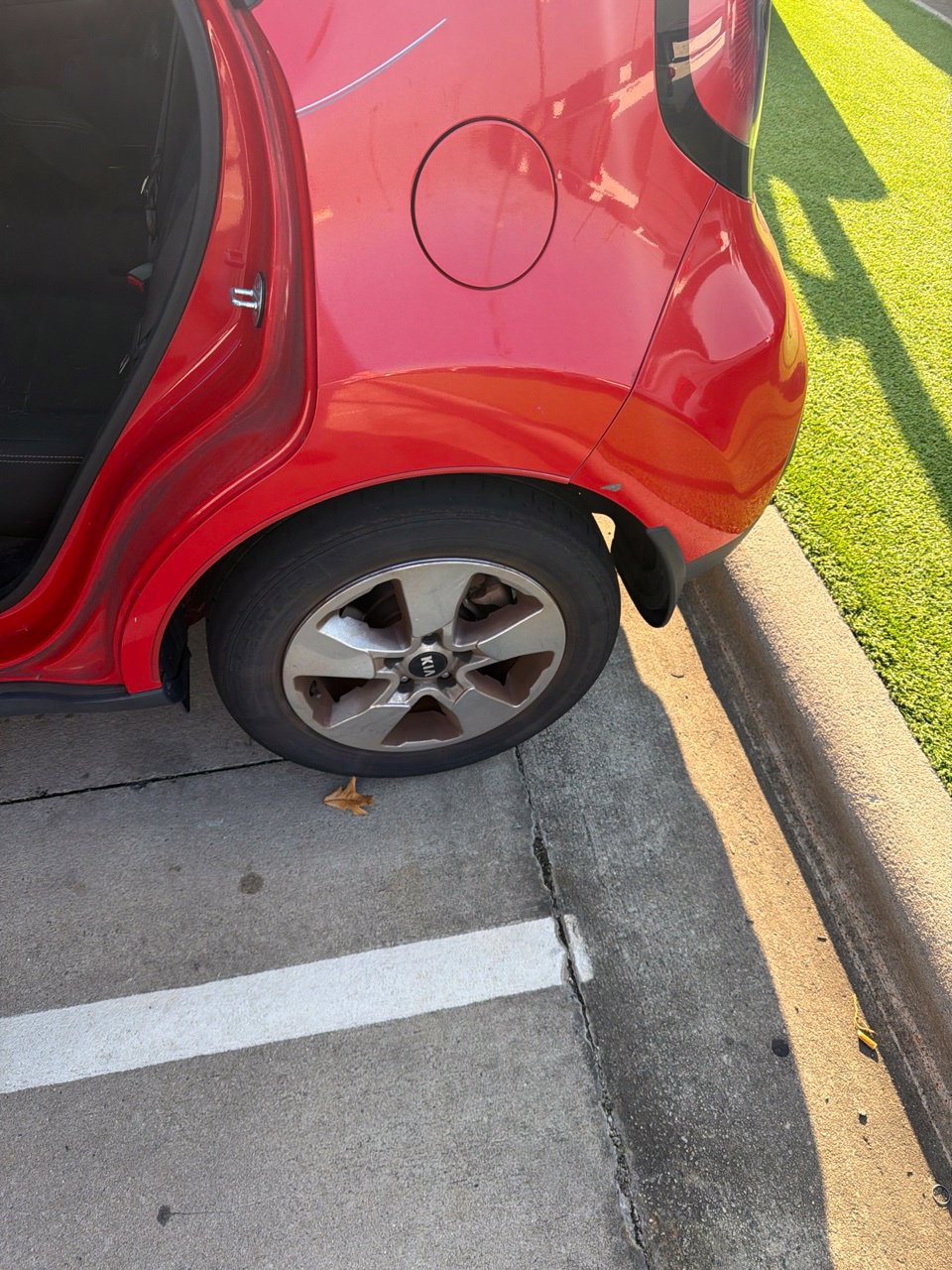 Used 2019 Kia Soul FWD image 19