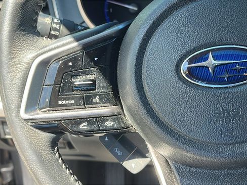 Used 2018 Subaru Outback 2.5i Limited AWD/4WD image 14