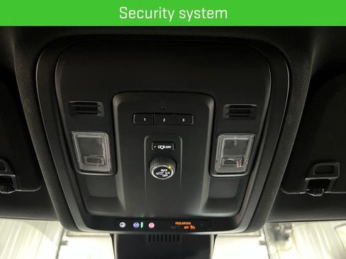 Certified 2024 GMC Yukon SLT w/ Max Trailering Package AWD/4WD image 29