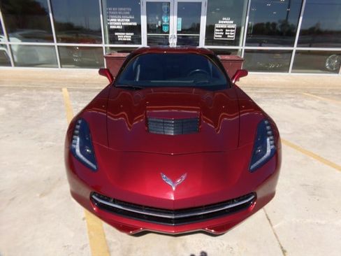 Used 2017 Chevrolet Corvette Stingray Coupe w/ 2LT Preferred Equipment Group RWD image 2
