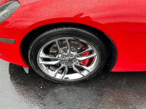Used 2009 Chevrolet Corvette Coupe w/ Preferred Equipment Group RWD image 10
