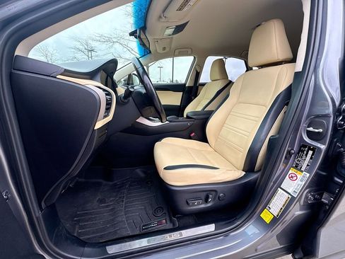 Used 2015 Lexus NX 200t FWD image 19