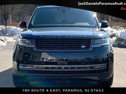 Used 2025 Land Rover Range Rover SE
