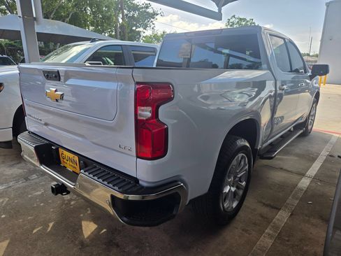 Certified 2026 Chevrolet Silverado 1500 LTZ w/ LTZ Convenience Package II RWD image 8