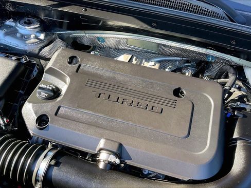 Used 2025 Buick Envision Preferred image 28