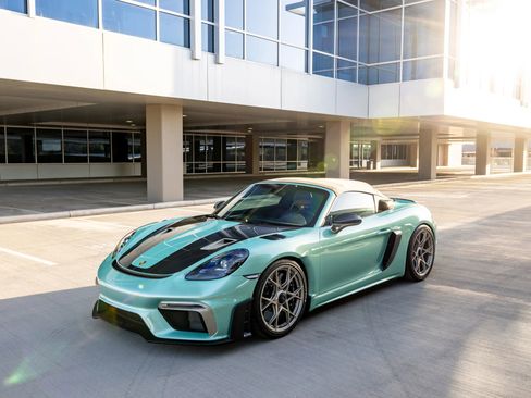 Used 2025 Porsche 718 Boxster Spyder RS RWD image 24