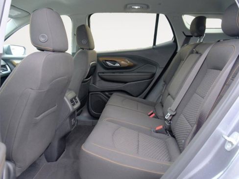 Used 2020 GMC Terrain SLE w/ Driver Convenience Package image 14