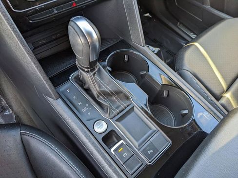 Certified 2023 Volkswagen Atlas SE w/ Panoramic Sunroof Package FWD image 24