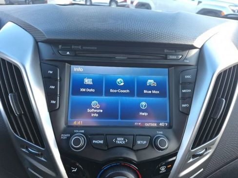 Used 2016 Hyundai Veloster w/ Option Group 02 image 22