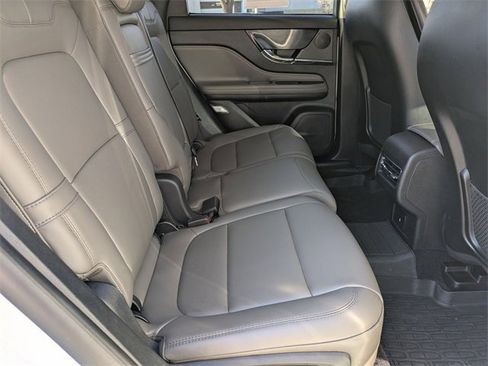 Used 2024 Lincoln Corsair AWD image 26