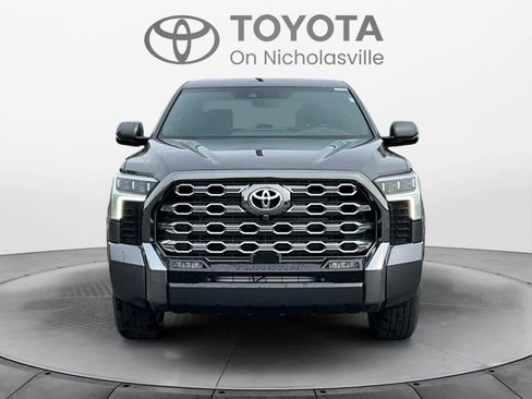 Used 2025 Toyota Tundra Platinum AWD/4WD image 9