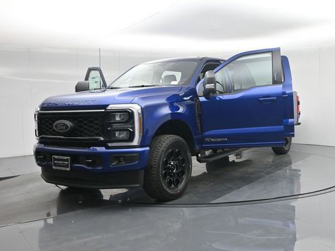 New 2026 Ford F350 XLT w/ XLT Premium Package image 37