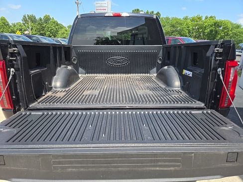 Used 2024 Ford F150 XLT AWD/4WD image 25