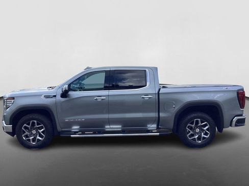 Used 2023 GMC Sierra 1500 SLT w/ SLT Premium Package AWD/4WD image 8