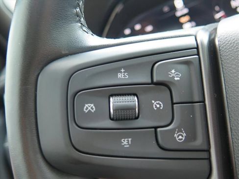 Used 2024 GMC Yukon Denali Ultimate AWD/4WD image 19