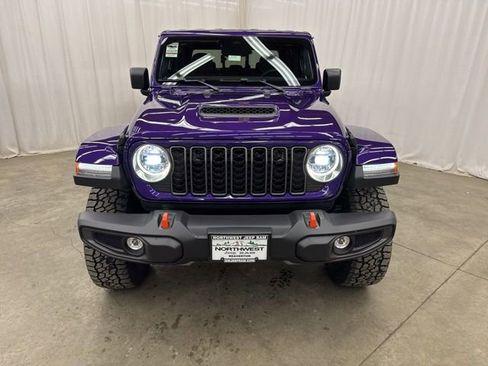 New 2026 Jeep Gladiator Mojave image 2