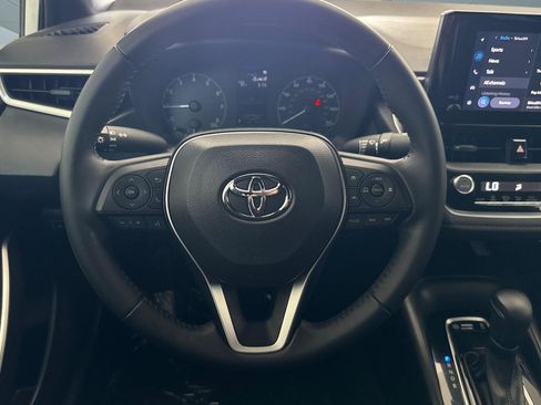 Used 2024 Toyota Corolla SE w/ SE Premium Package FWD image 30