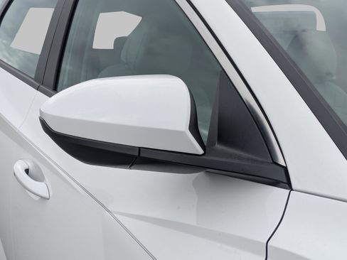 New 2026 Hyundai Tucson SE image 15