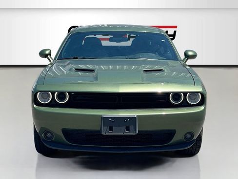 Used 2021 Dodge Challenger SXT w/ Blacktop Package AWD/4WD image 2
