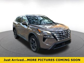 Used 2025 Nissan Rogue SV video 1