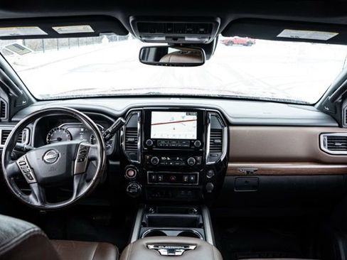 Used 2020 Nissan Titan Platinum Reserve w/ Moonroof Package image 12