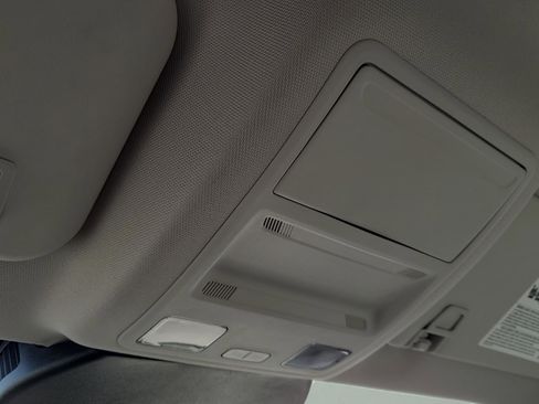 Used 2025 Ford Escape Active w/ Active Premium Tech Pack image 23