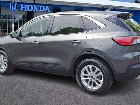 Used 2020 Ford Escape SE AWD/4WD image 6