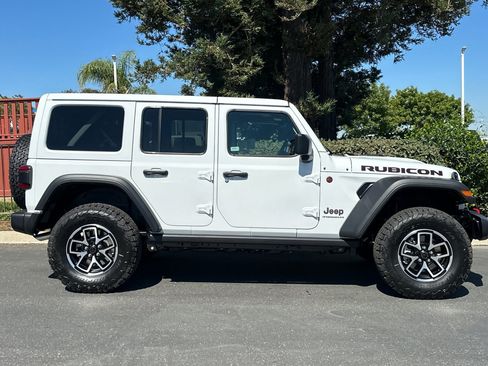 New 2025 Jeep Wrangler Rubicon image 3