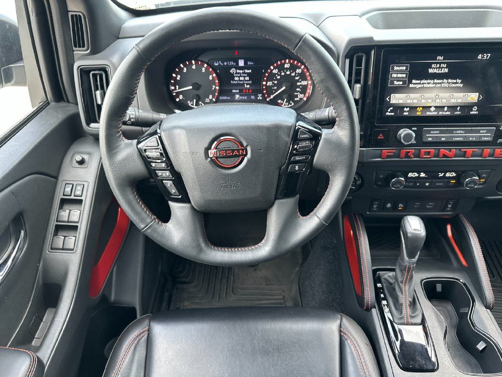 Used 2025 Nissan Frontier PRO-4X w/ Pro Premium Package AWD/4WD image 13