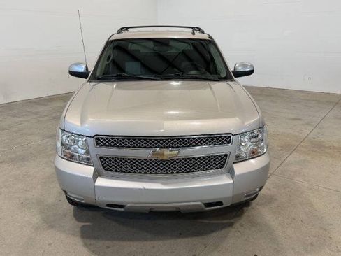Used 2008 Chevrolet Avalanche LTZ AWD/4WD image 4