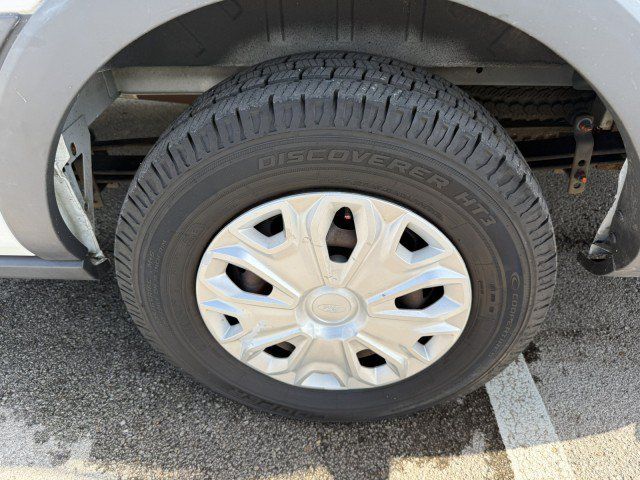 Used 2018 Ford Transit 350 148 Low Roof RWD image 18