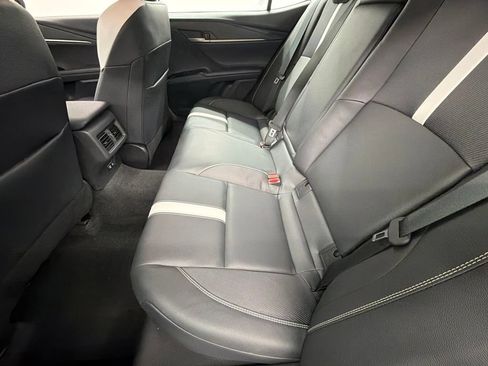Used 2026 Toyota Camry SE w/ Convenience Package FWD image 39